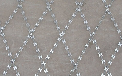 Hot Dipped Galvanized Welded Flat Razor Wire Fence